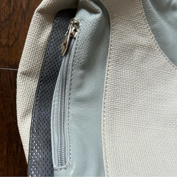 Jennifer Lopez Handbag - Picture 5 of 16